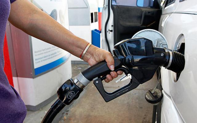 NNPC Cuts Petrol Price Petrol Pump