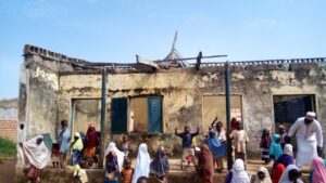 Roofless Chassroom Roofless Classroom
