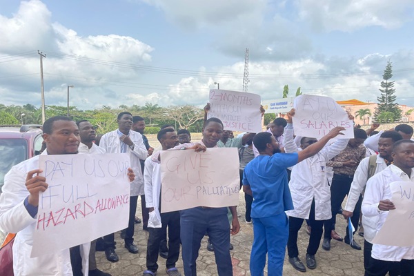 Ondo Doctors Begin Strike Over Unpaid Arrears, Palliative STRIKING DOCTOR